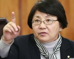 Роза Отунбаева, глава временного правительства Киргизии