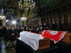 Лех Качиньский похоронен в Кракове