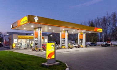 «Роснефть» подключила 1400 АЗС к дистанционной оплате топлива