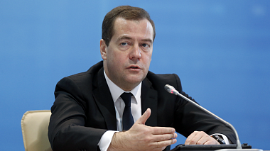 Медведев: контрсанкции разумно расширить