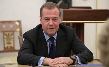 Медведев обсудил будущее с участниками проекта «ПолитСтартап»