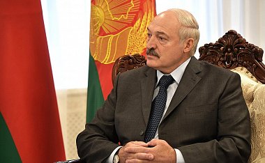 Стабильность, самобытность и жесткость: главные темы в обращении Лукашенко