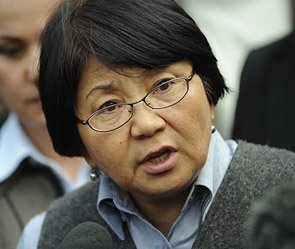 Роза Отунбаева, президент Киргизии