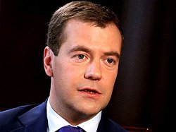 Медведев: Россия уже не Советский Союз