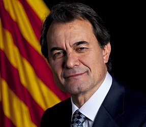 Associated Press: главу Каталонии допросят из-за подготовки к референдуму о независимости