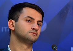 Лавирование между США и Ираном