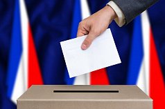 Удар по Макрону: о чем говорят результаты муниципальных выборов во Франции