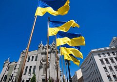 Украинские дипломаты вступили в информационную войну
