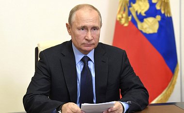 Путин призвал зачистить примазавшихся к строительной сфере