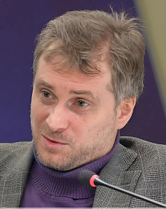 Мнимое противостояние