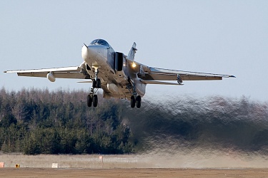 Полеты Су-24 временно приостановлены 